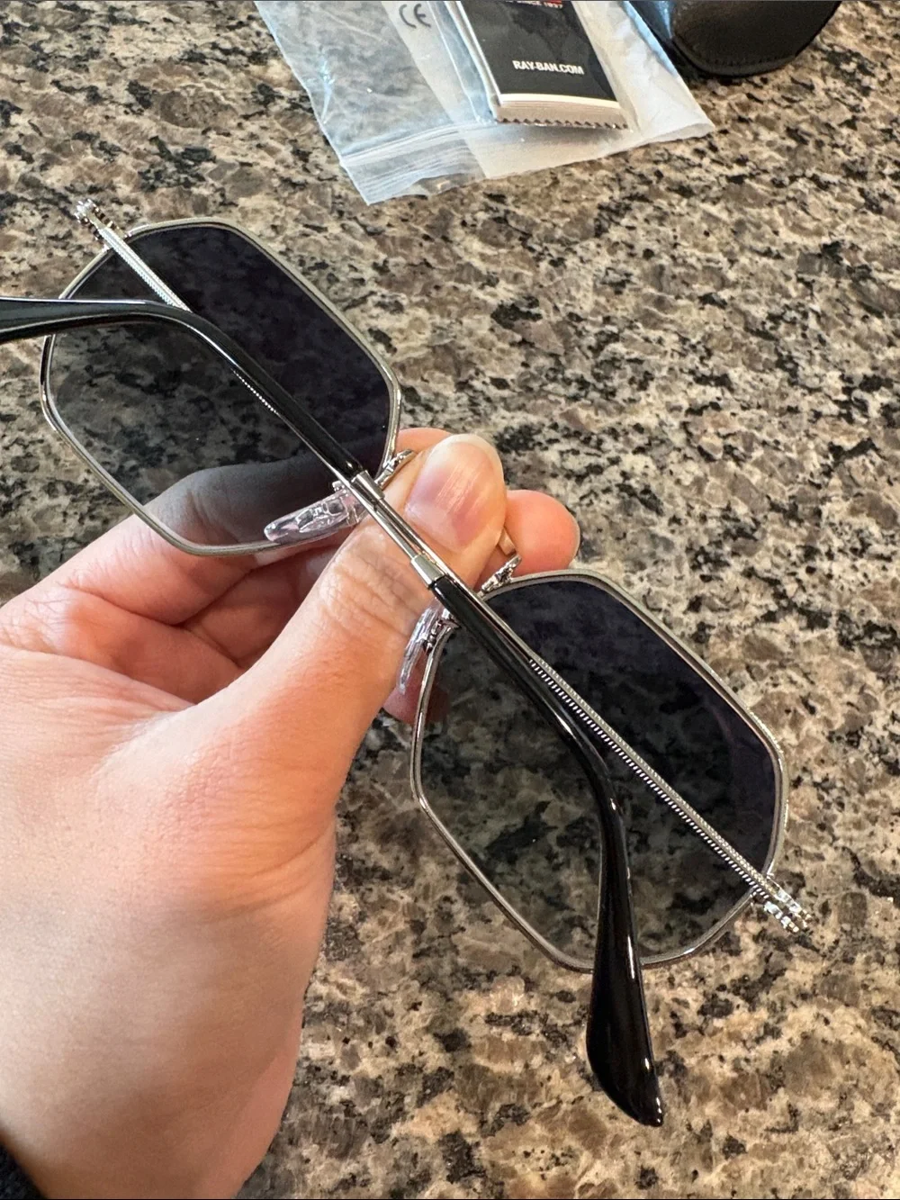NWT Ray-Ban Women’s Octagonal Gradient Grey Lenses Octagonal Sunglasses